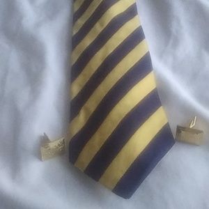 T.Harris London silk tie $28 + free $10 Gift